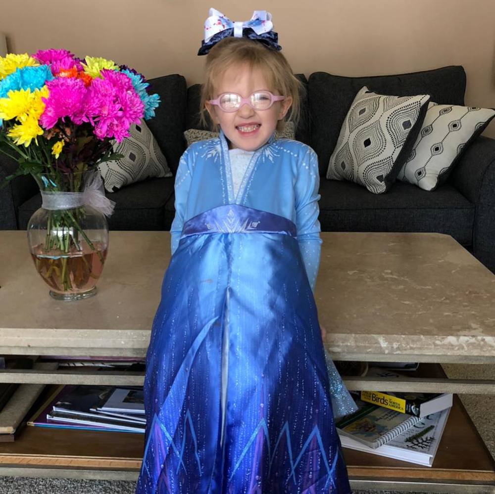 Meet your Posher, Candace